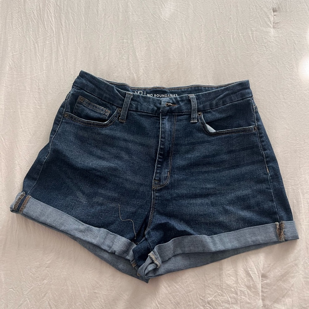 No Boundaries Women's Denim Shorts Size 13. Used.
